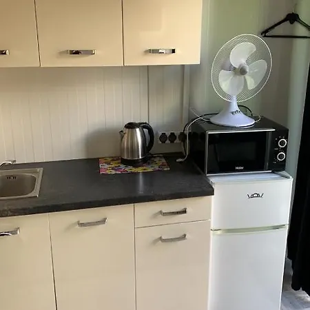 Apartament D-7 アパート ワルシャワ